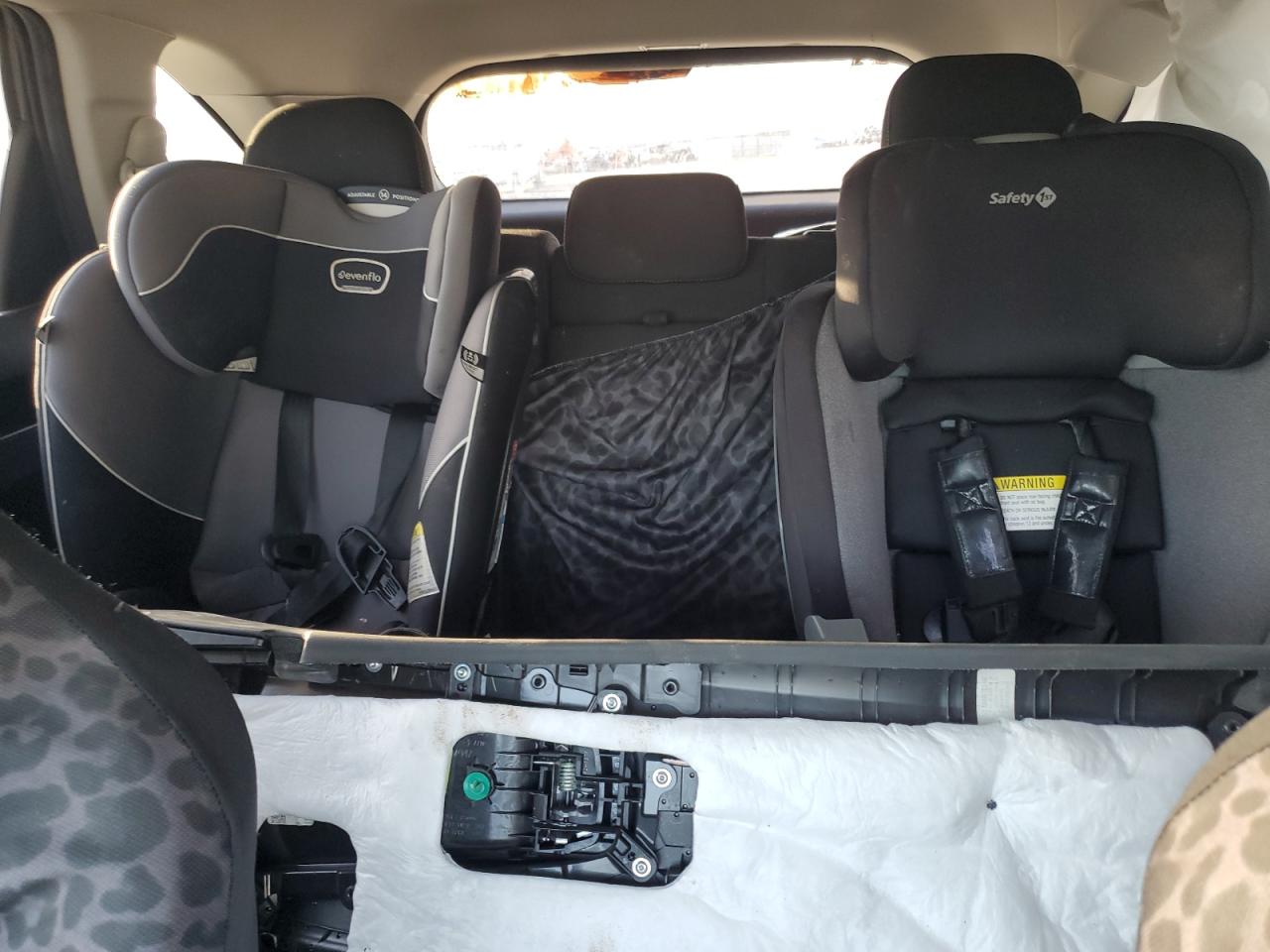 2022 Kia Sorento Lx VIN: 5XYRG4LC4NG086706 Lot: 86828375