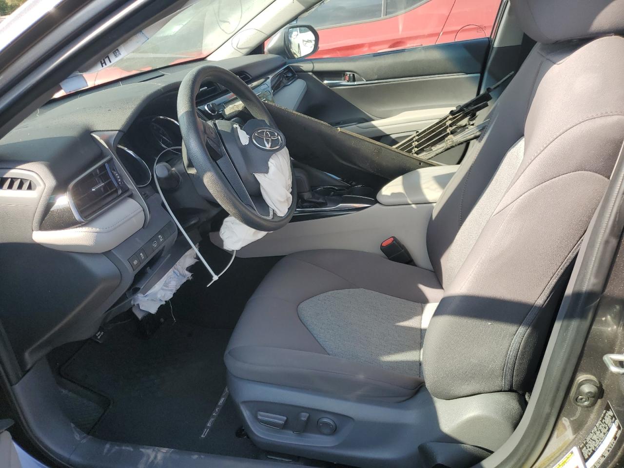 2019 Toyota Camry L VIN: 4T1B11HK7KU832444 Lot: 83826475