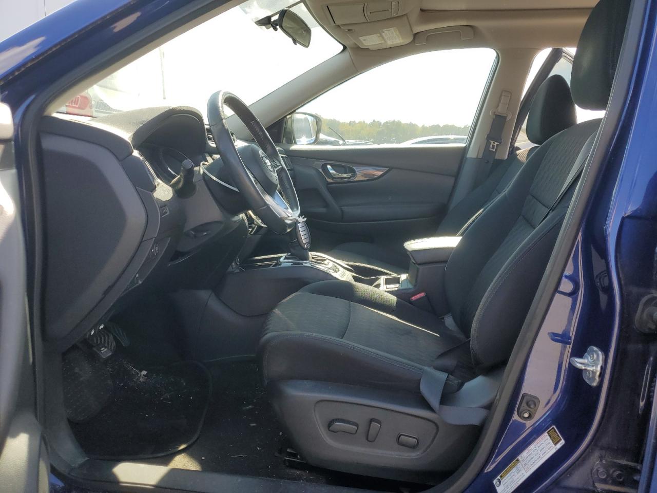 2017 Nissan Rogue Sv VIN: 5N1AT2MV6HC775731 Lot: 82269065