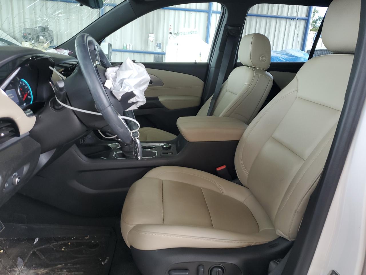 2022 Chevrolet Traverse Lt VIN: 1GNERHKW2NJ156061 Lot: 85823755