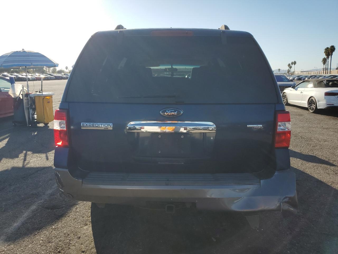 2007 Ford Expedition Xlt VIN: 1FMFU15537LA66152 Lot: 89740215