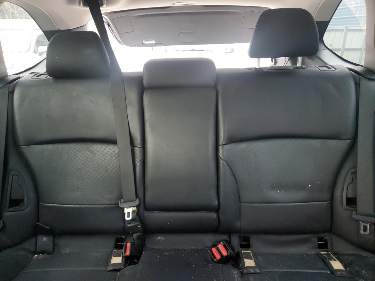 2018 Subaru Outback 3.6R Limited VIN: 4S4BSENC2J3224725 Lot: 85185865