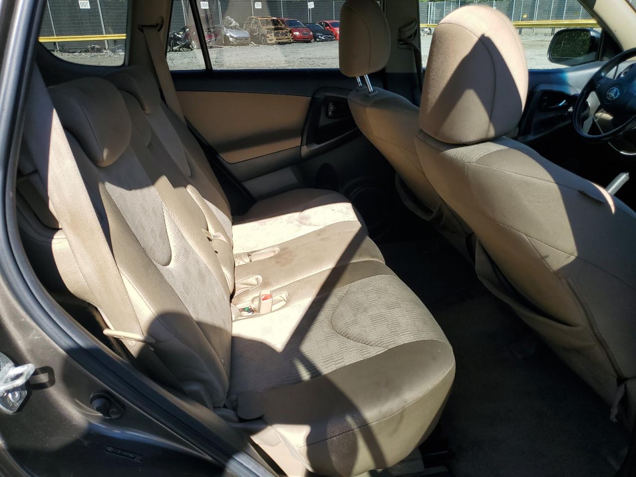 2011 Toyota Rav4 VIN: 2T3KF4DV4BW073066 Lot: 84551825