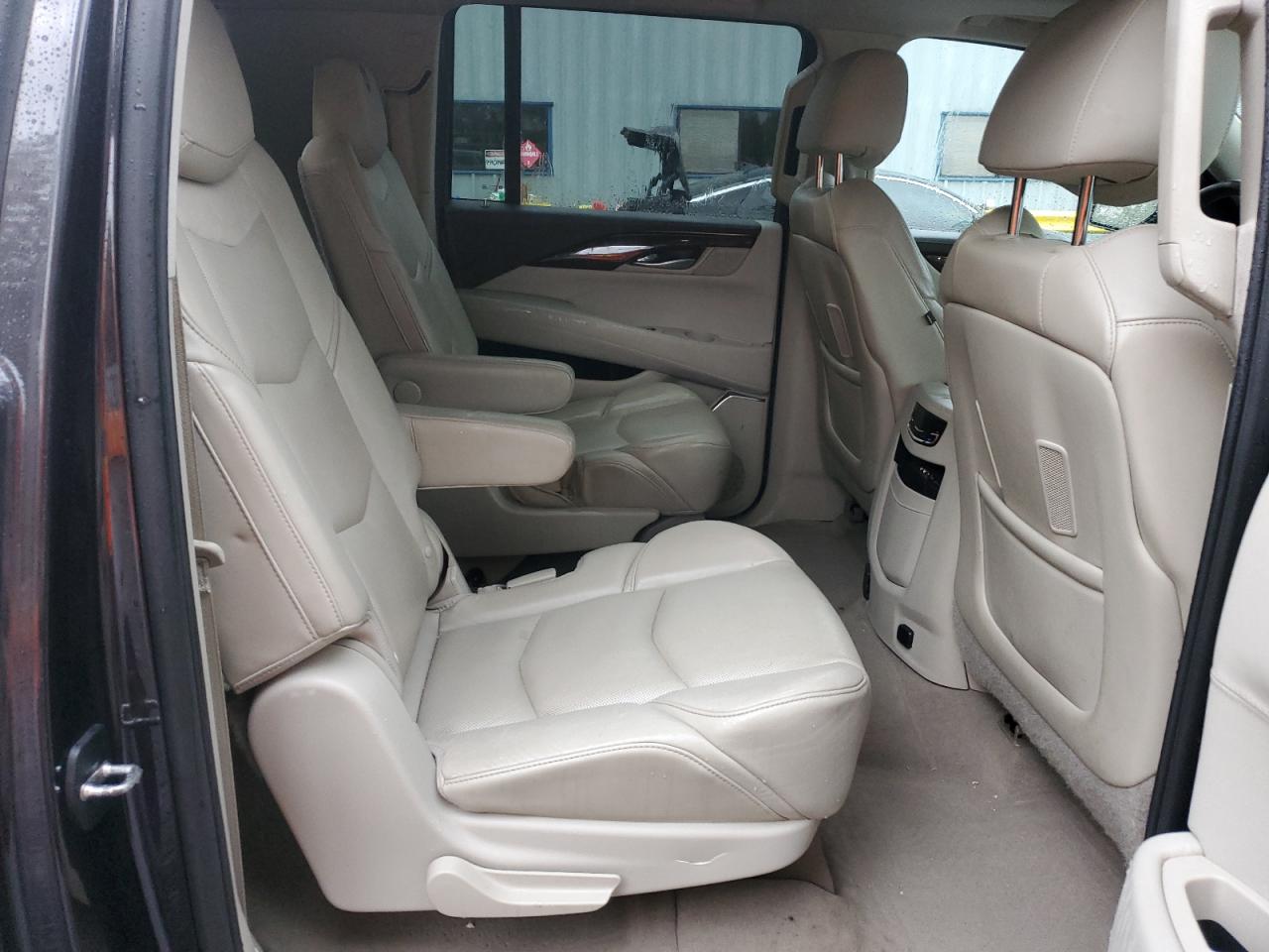 2015 Cadillac Escalade Esv Premium VIN: 1GYS4JKJ9FR166301 Lot: 89928235