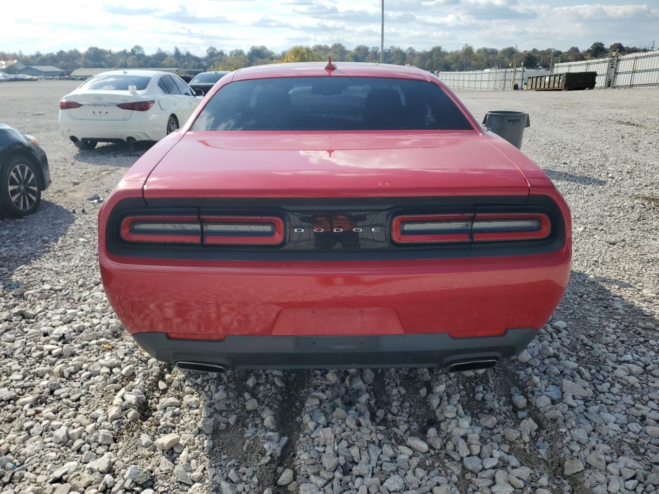 2015 Dodge Challenger Sxt VIN: 2C3CDZAGXFH744490 Lot: 90978455