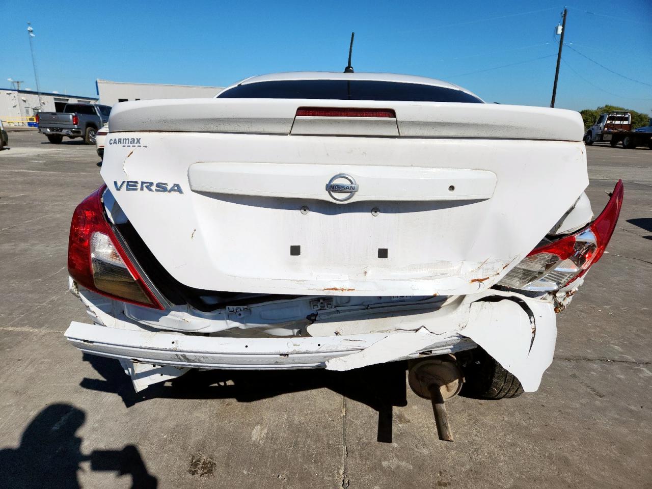 2017 Nissan Versa S VIN: 3N1CN7AP0HL851624 Lot: 90584615