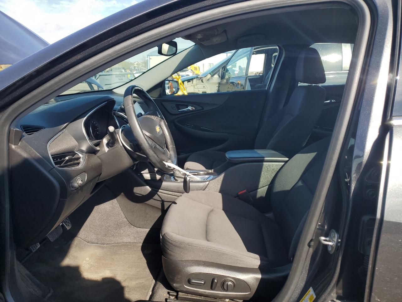 2016 Chevrolet Malibu Lt VIN: 1G1ZE5ST9GF203725 Lot: 82294165