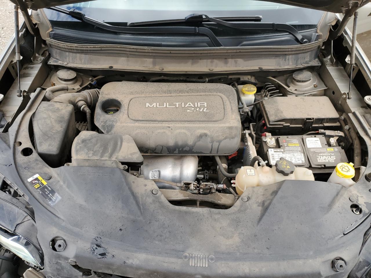 2019 Jeep Cherokee Latitude Plus VIN: 1C4PJLLB7KD223433 Lot: 90227025