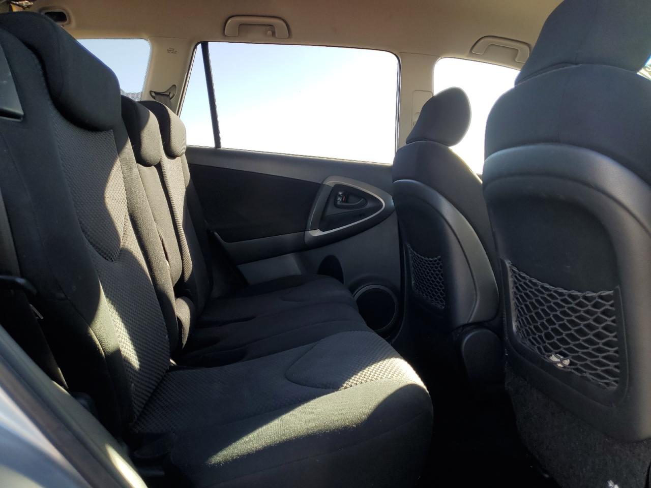 2008 Toyota Rav4 Sport VIN: JTMBD32V686074412 Lot: 82637375