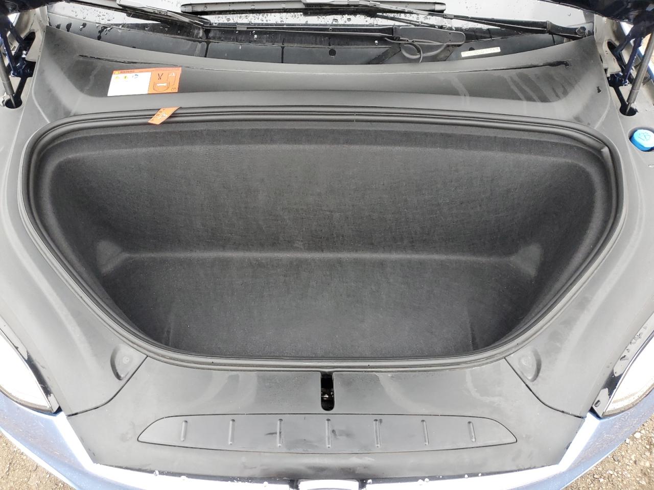 2017 Tesla Model X VIN: 5YJXCDE2XHF059559 Lot: 87372975