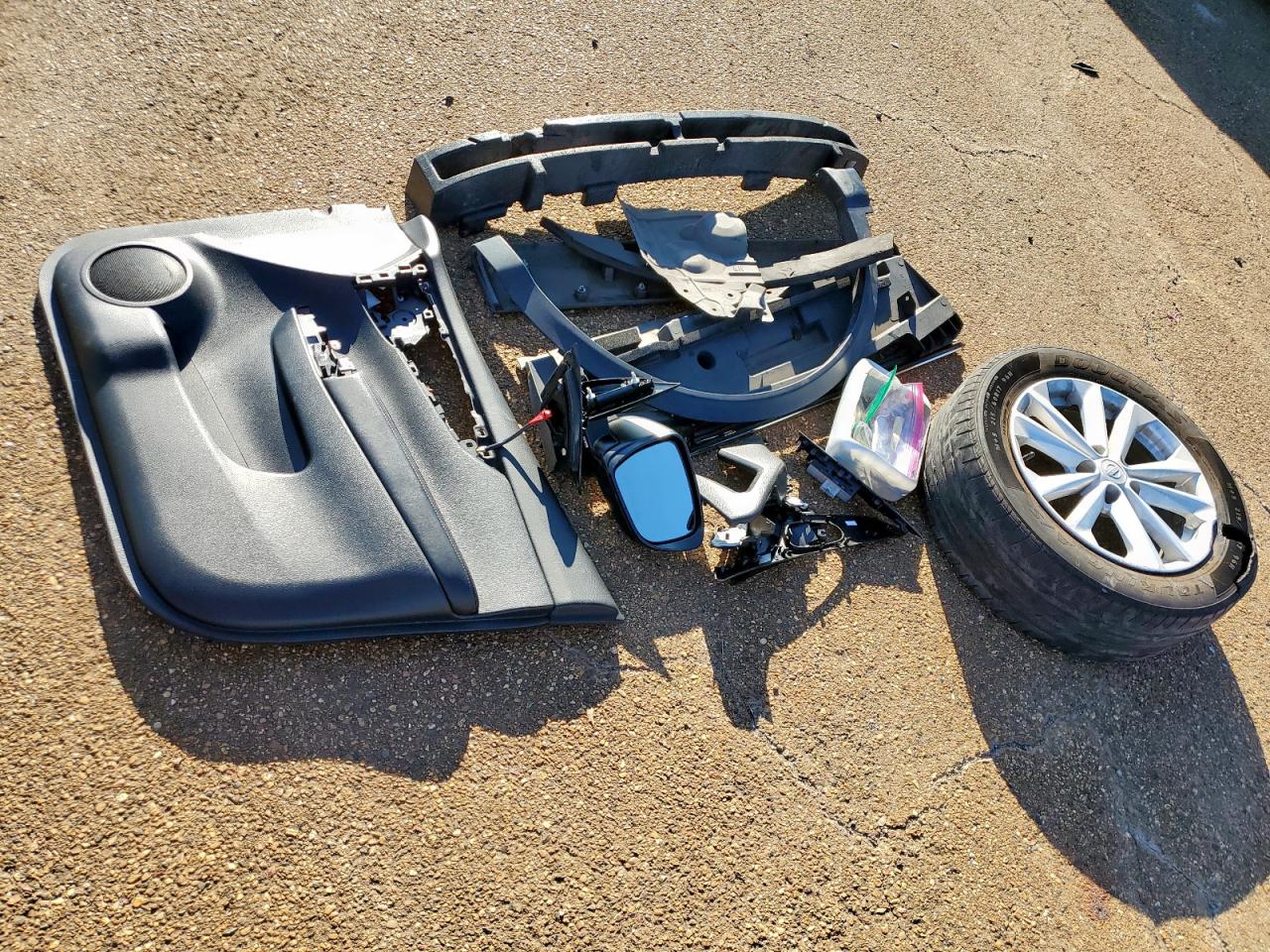 2017 Nissan Rogue Sport S VIN: JN1BJ1CP0HW033628 Lot: 85882315