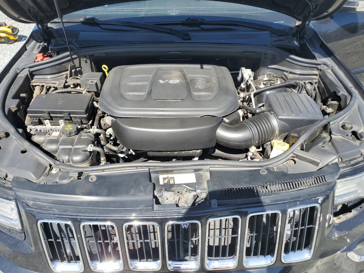 2016 Jeep Grand Cherokee Limited VIN: 1C4RJEBG4GC472867 Lot: 82214125