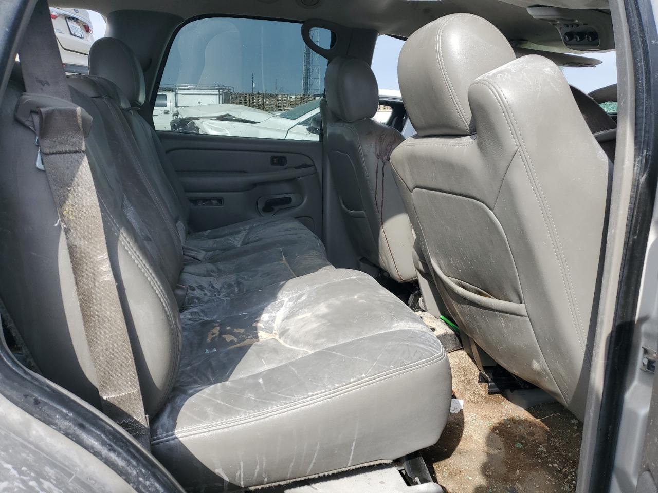 2004 Chevrolet Tahoe K1500 VIN: 1GNEK13T24R205100 Lot: 82677285