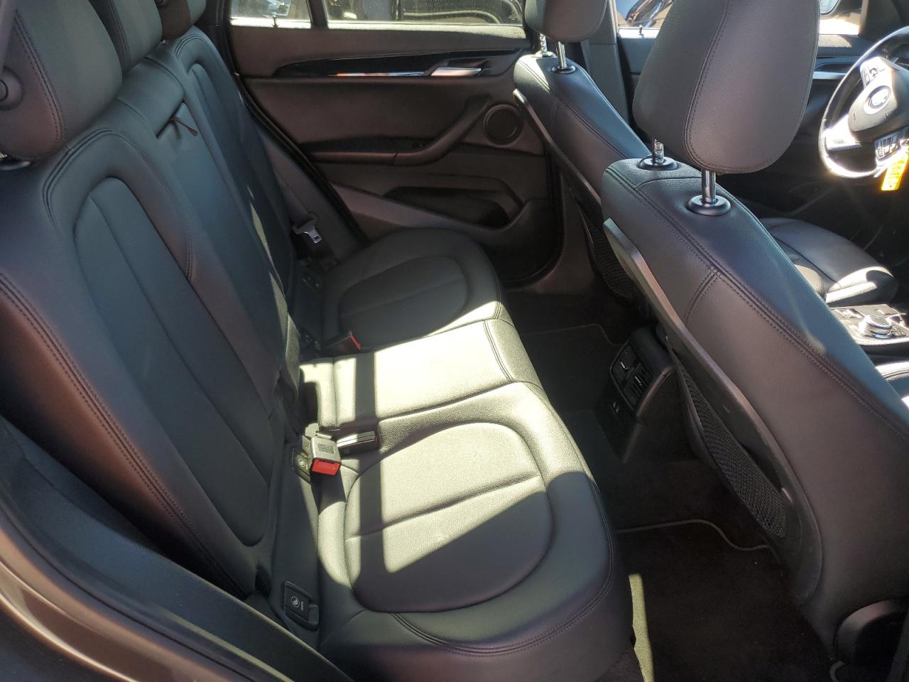 Фото: WBXHU7C36J3H42513