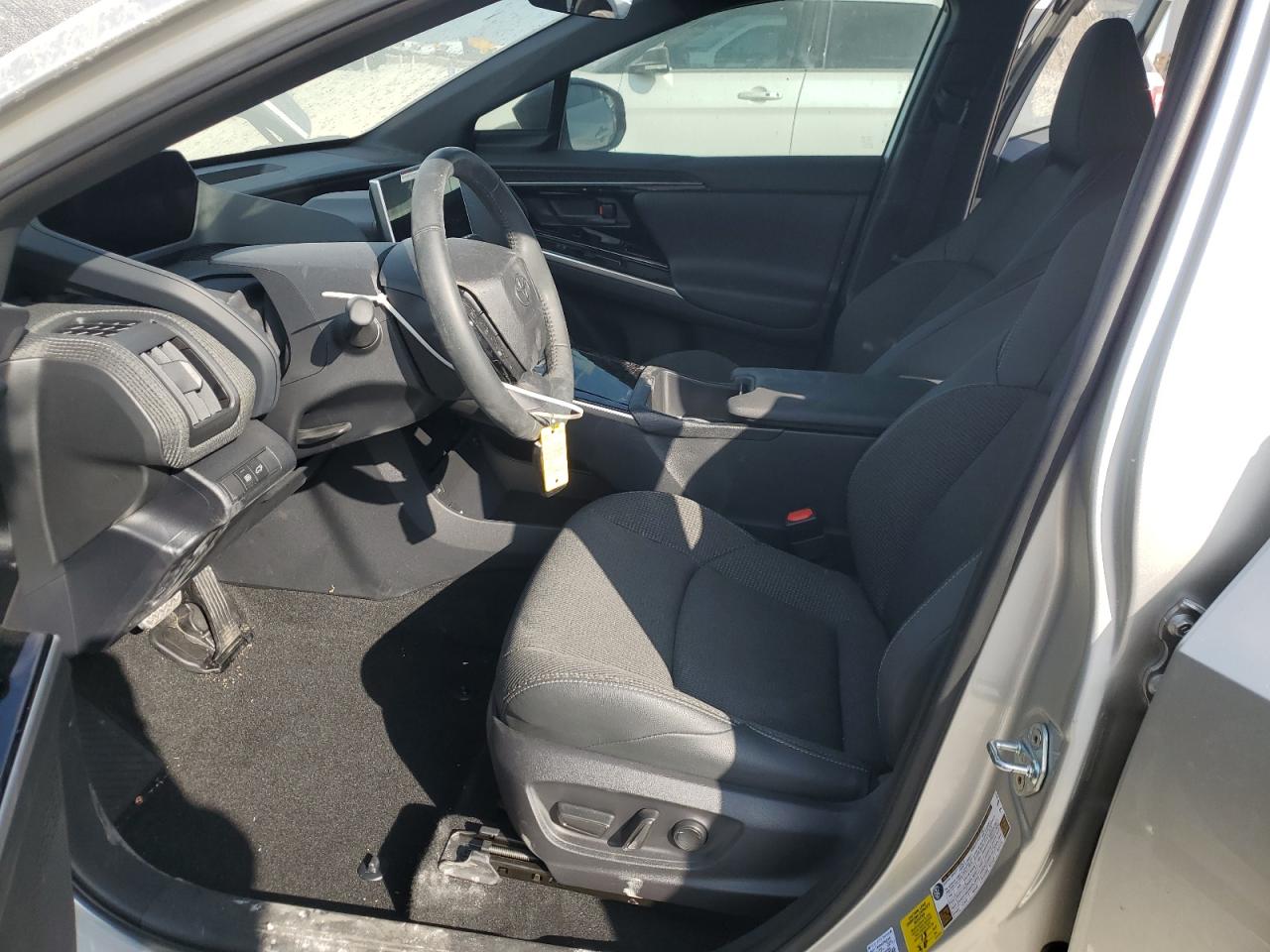 2024 Toyota Bz4X Xle VIN: JTMAAAAA2RA034172 Lot: 87262865