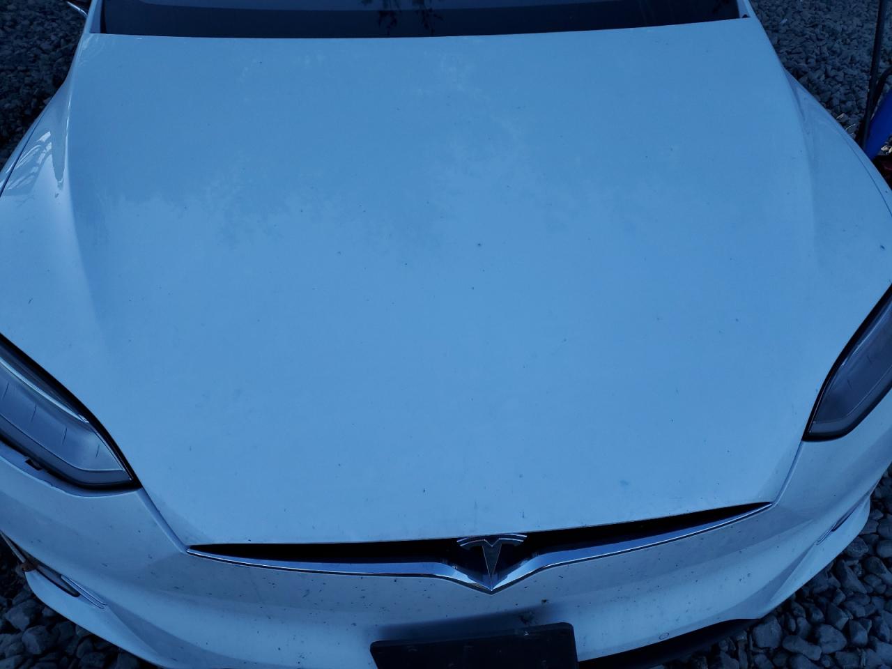 2018 Tesla Model X VIN: 5YJXCAE2XJF106397 Lot: 81928705