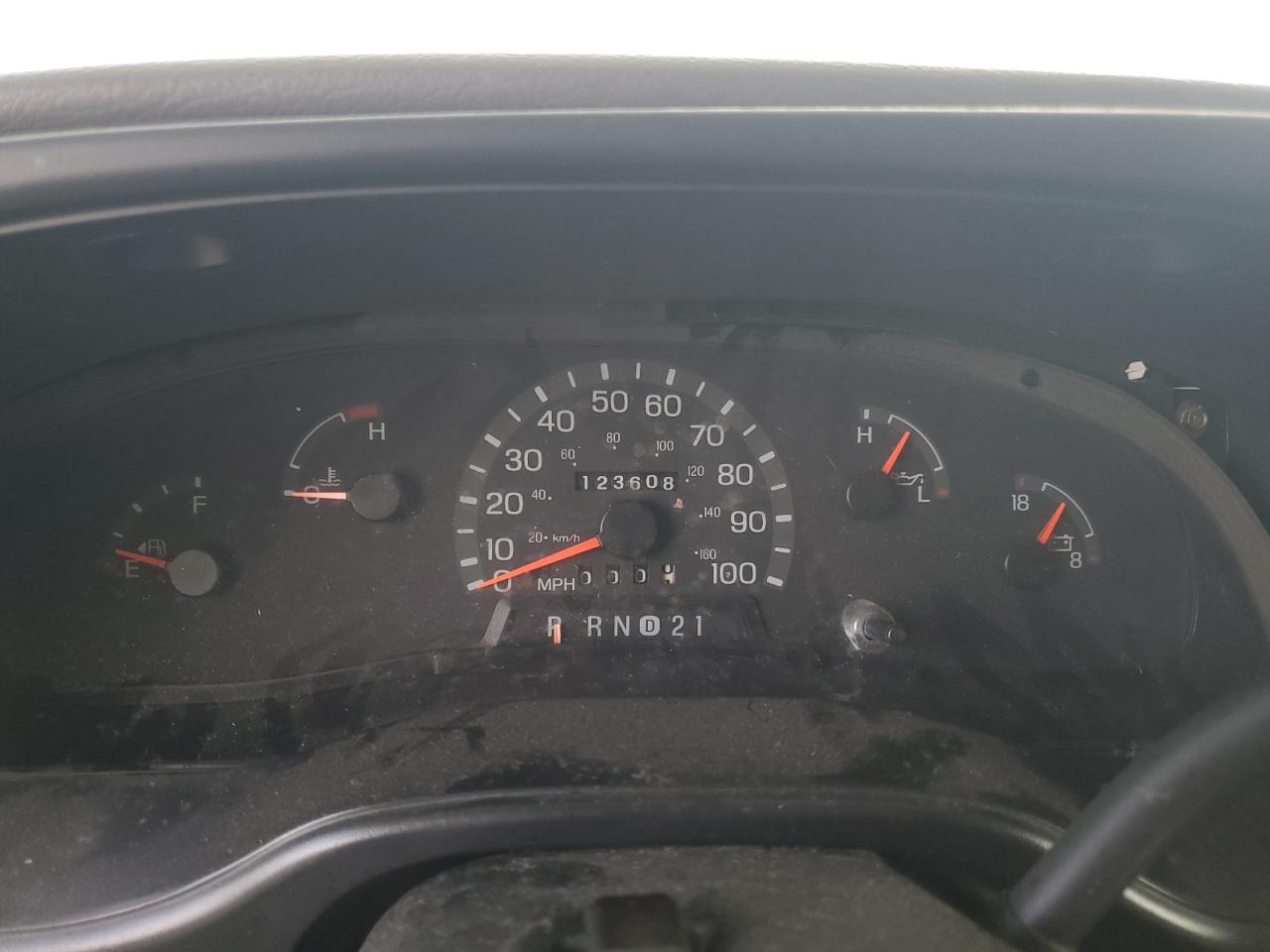 2000 Fleetwood Jamboree - Rv VIN: 1FDWE35S8YHB48090 Lot: 86183585