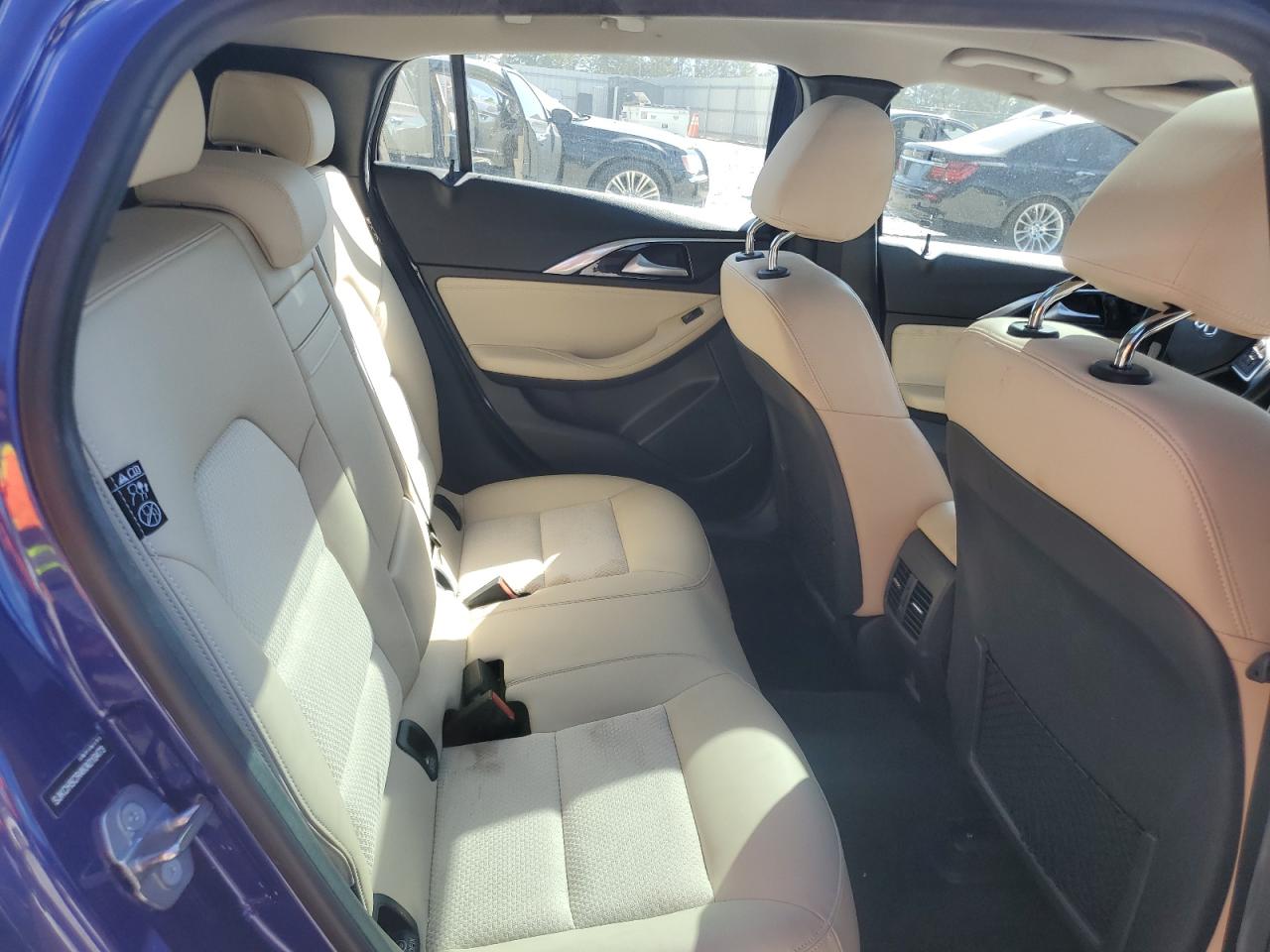 2019 Infiniti Qx30 Luxe VIN: SJKCH5CR4KA010473 Lot: 81391575