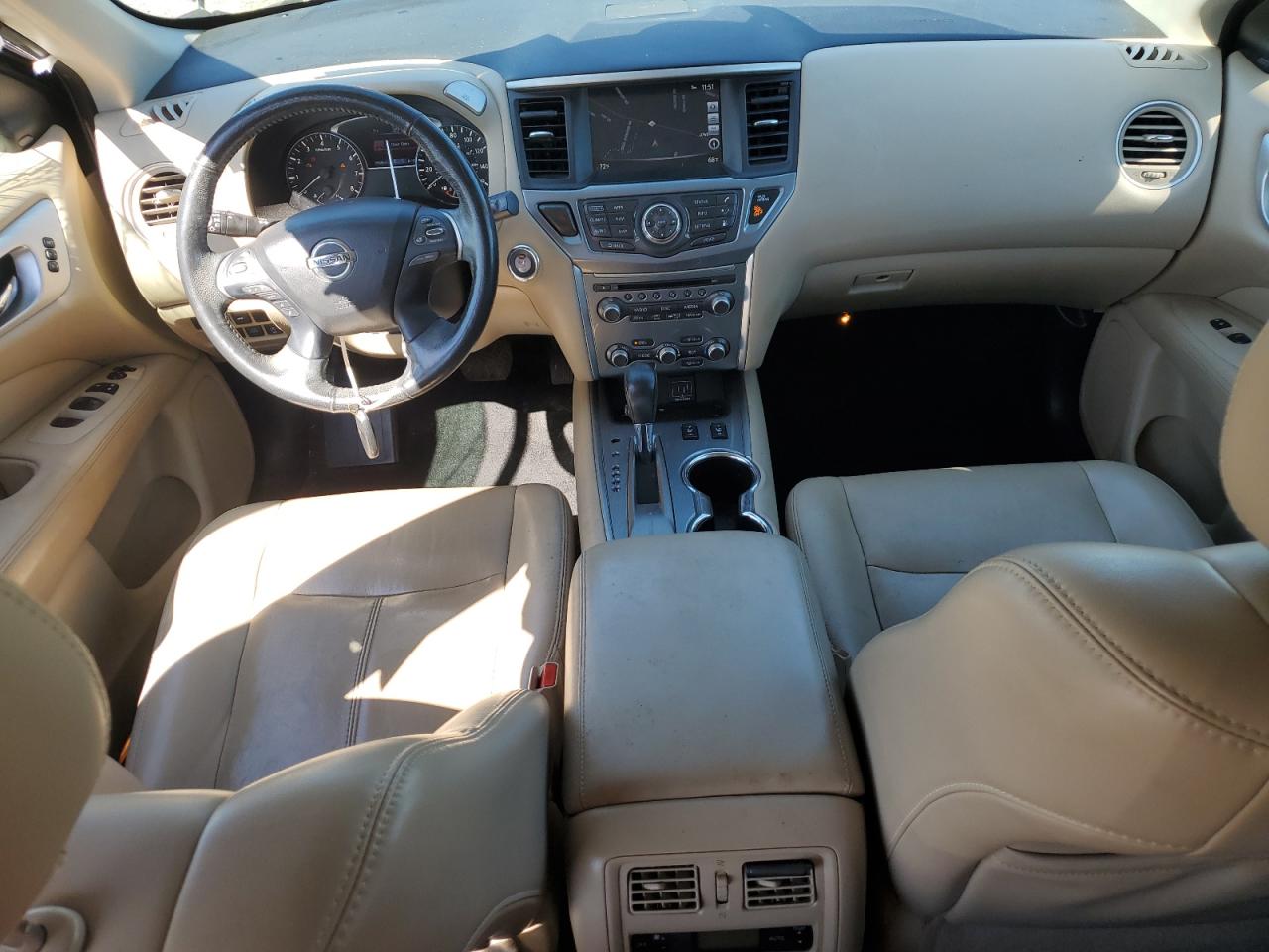 2019 Nissan Pathfinder S VIN: 5N1DR2MN8KC632797 Lot: 82283265