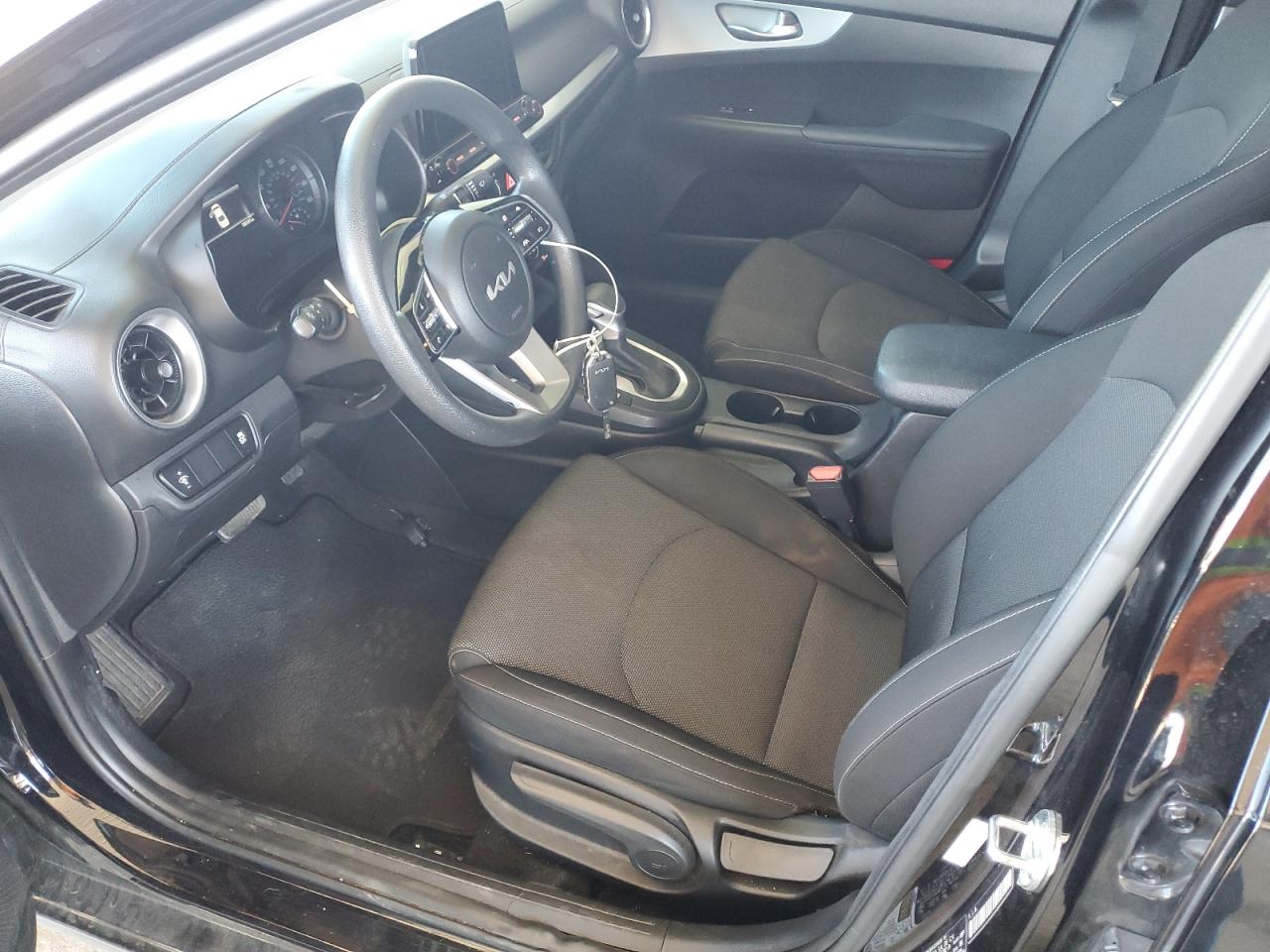 2023 Kia Forte Lx VIN: 3KPF24AD8PE591550 Lot: 86636895