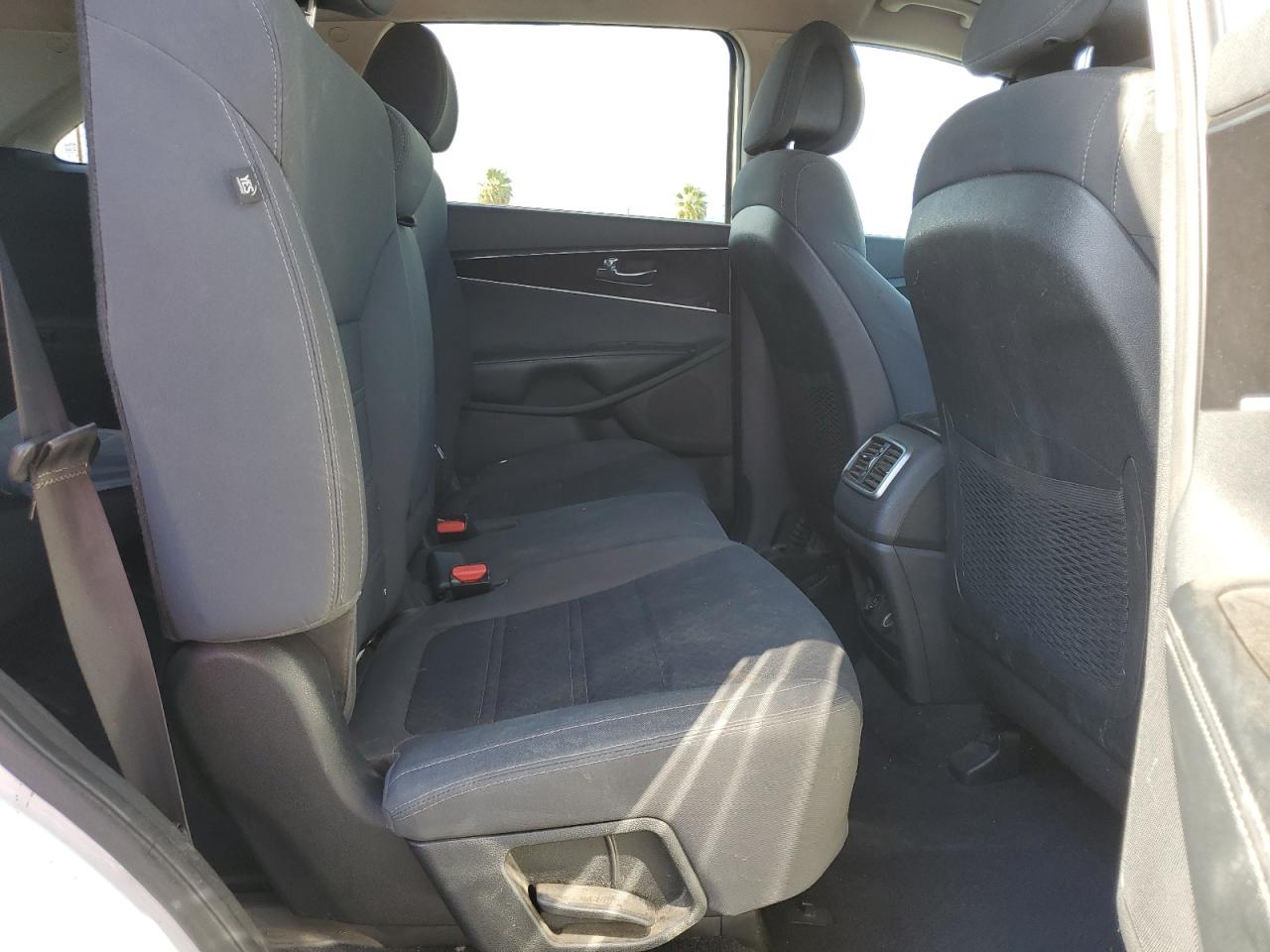 2016 Kia Sorento Lx VIN: 5XYPG4A51GG121779 Lot: 85204185
