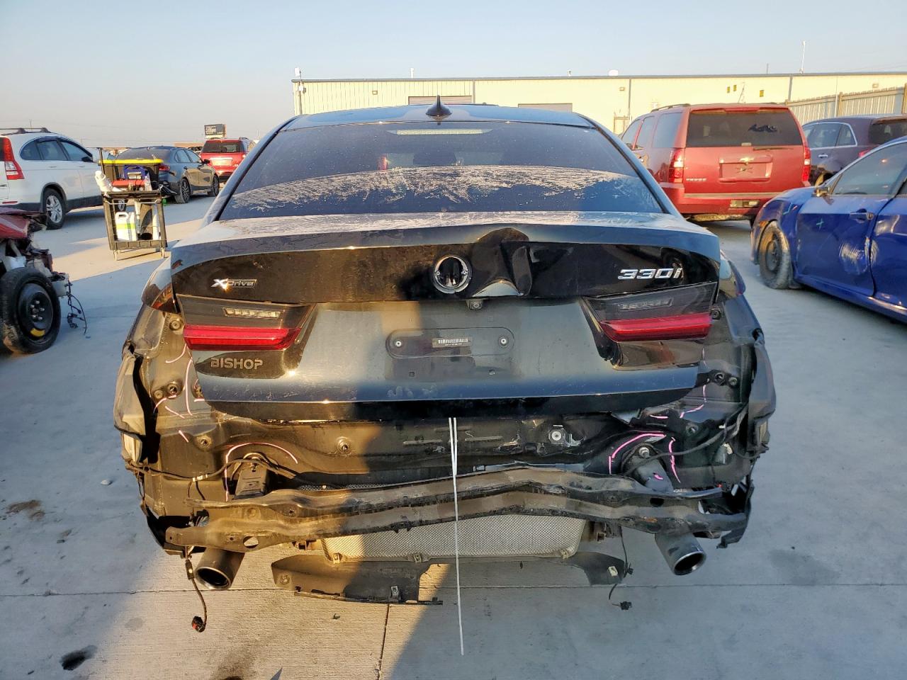 2020 BMW 330Xi VIN: 3MW5R7J07L8B05886 Lot: 82008415