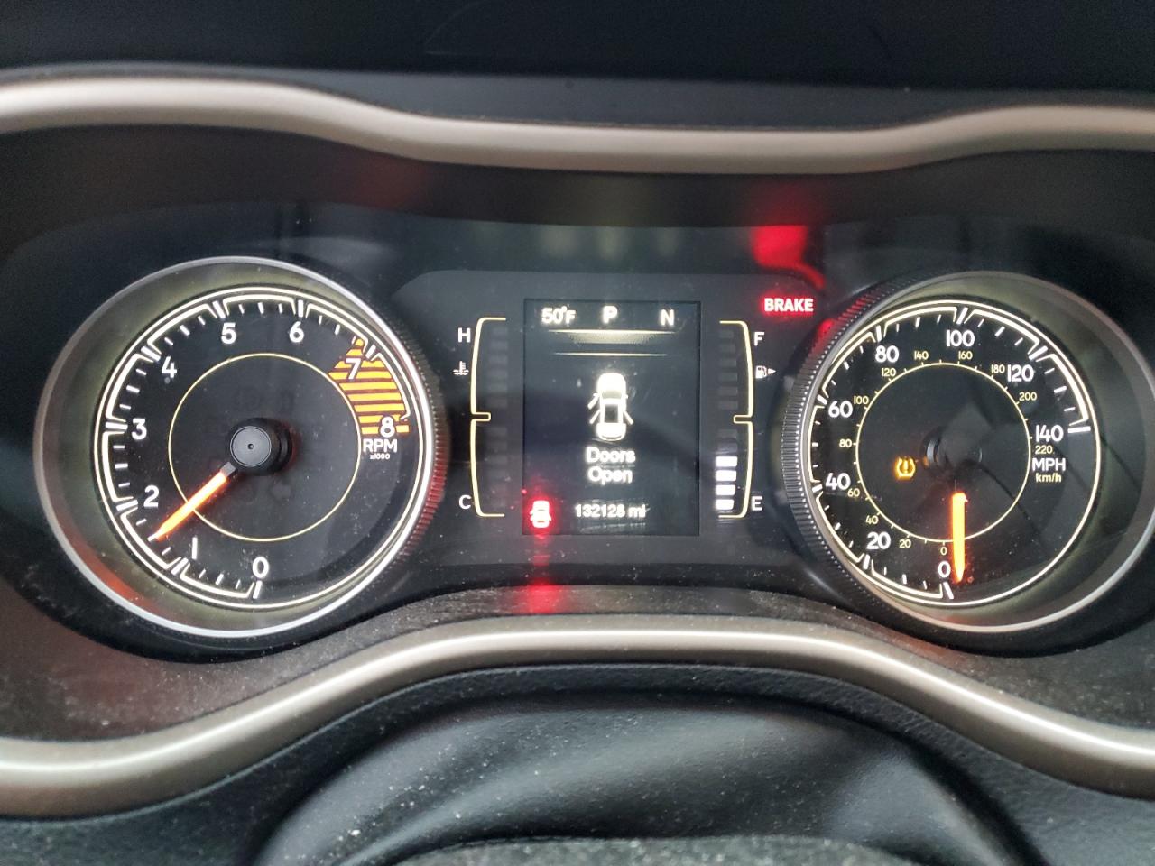 2016 Jeep Cherokee Latitude VIN: 1C4PJMCS2GW348163 Lot: 82721615