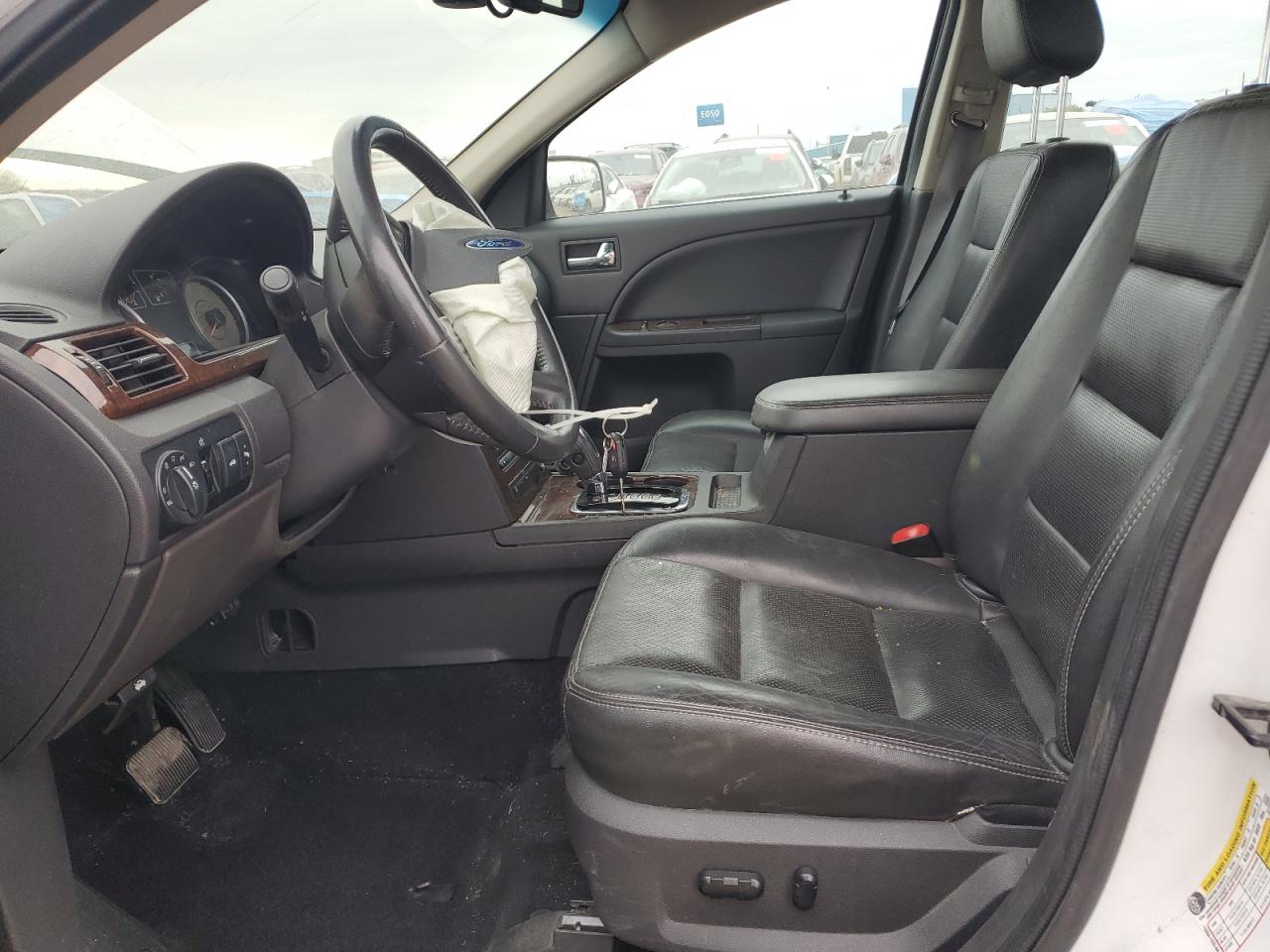 2008 Ford Taurus Limited VIN: 1FAHP25W18G110703 Lot: 90113065