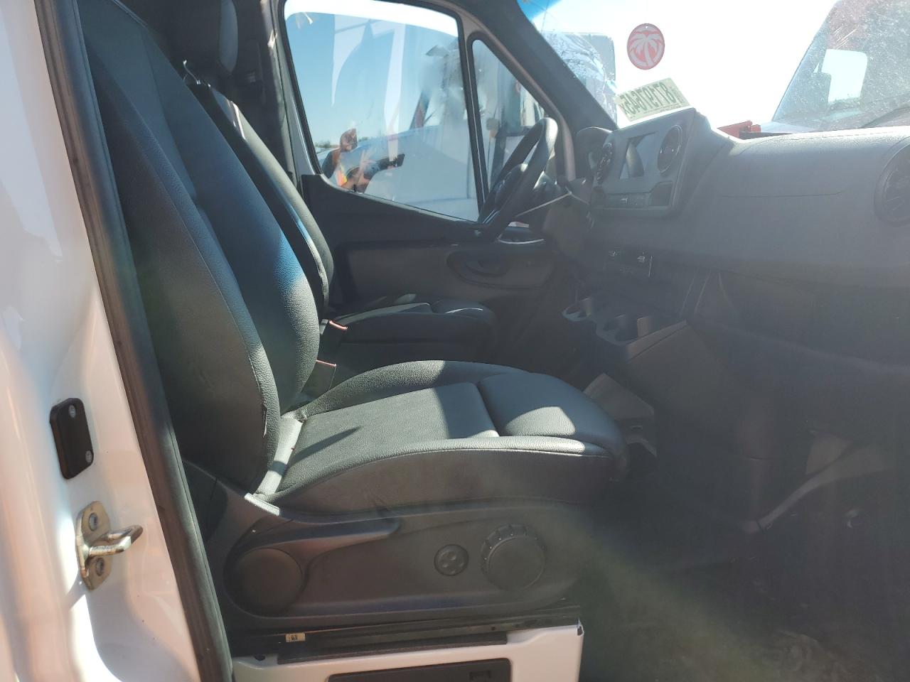 2024 Mercedes Benz Sprinter Delivery Van VIN: W1Y4NDHY6RT173520 Lot: 87197645