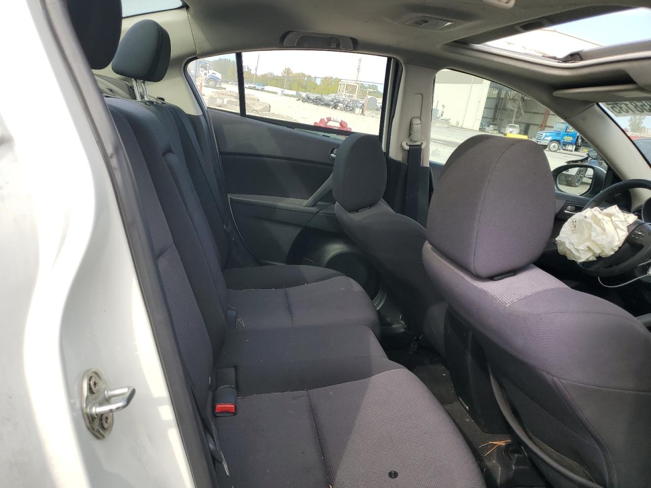 2010 Mazda 3 I VIN: JM1BL1SF5A1104342 Lot: 82358135