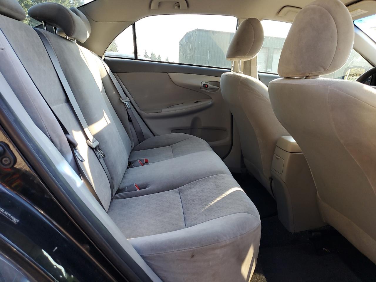 2009 Toyota Corolla Base VIN: JTDBL40E99J053659 Lot: 82243505