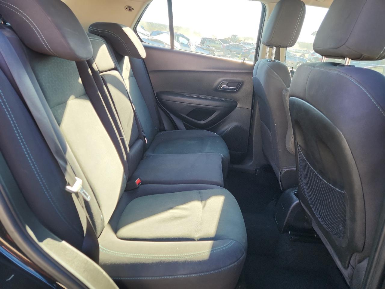 2015 Chevrolet Trax Ls VIN: 3GNCJKSB2FL247723 Lot: 89735095