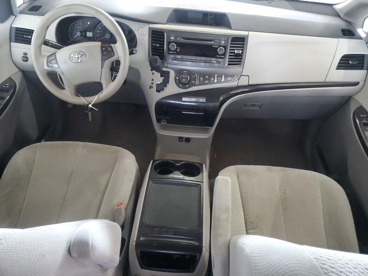 2014 Toyota Sienna Le VIN: 5TDKK3DC8ES512568 Lot: 82209545