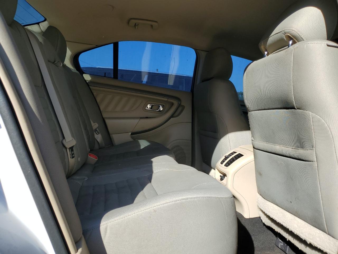 2015 Ford Taurus Se VIN: 1FAHP2D85FG153778 Lot: 86255605