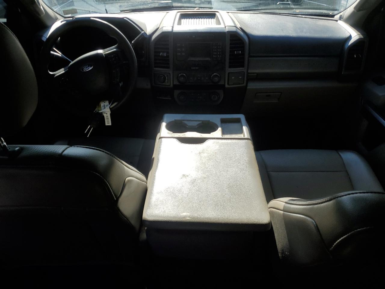 2019 Ford F450 Super Duty Utility / Service Truck VIN: 1FD0W4HT9KEF89815 Lot: 86795495