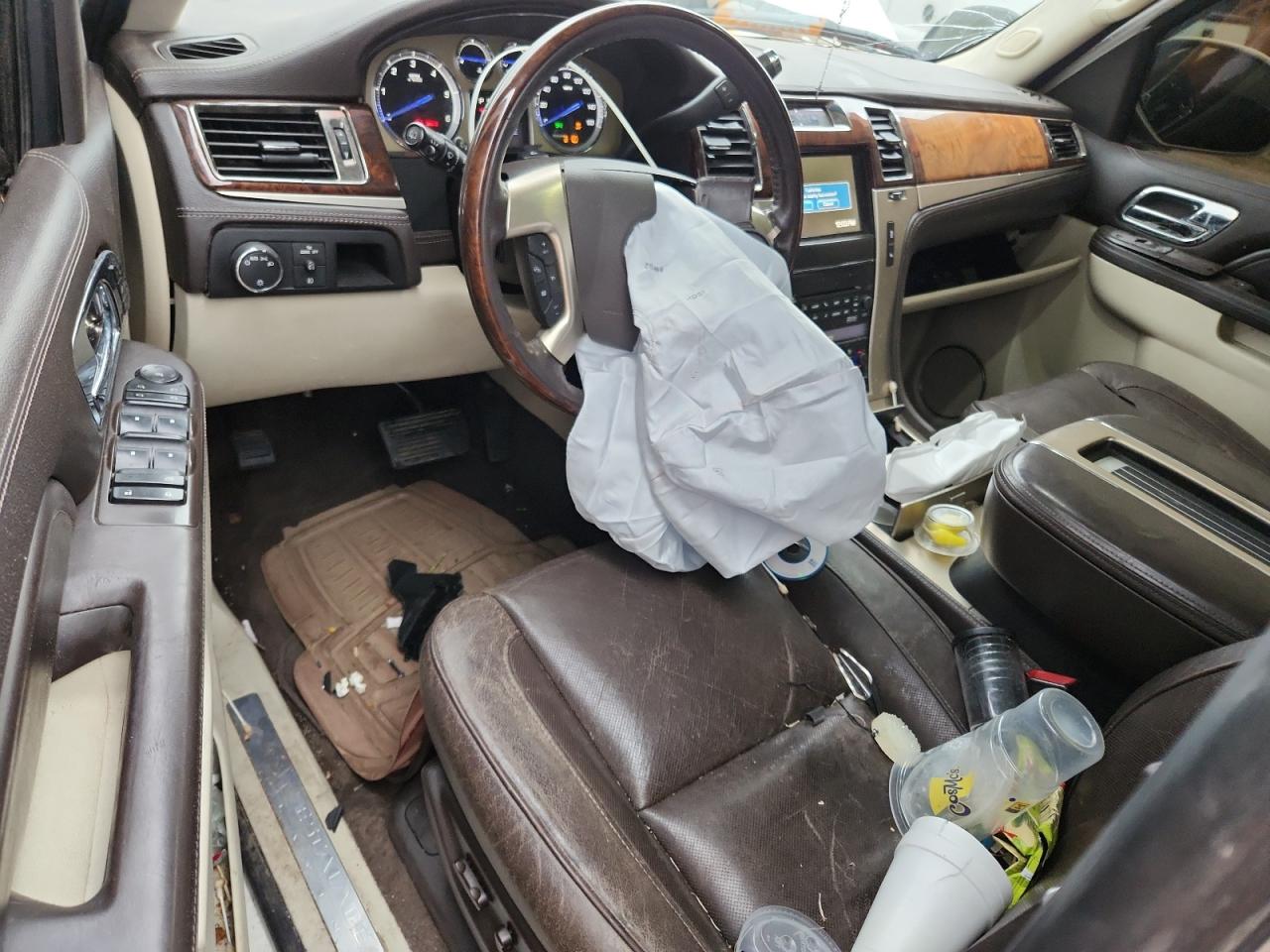 2014 Cadillac Escalade Platinum VIN: 1GYS3DEF2ER196136 Lot: 86483845