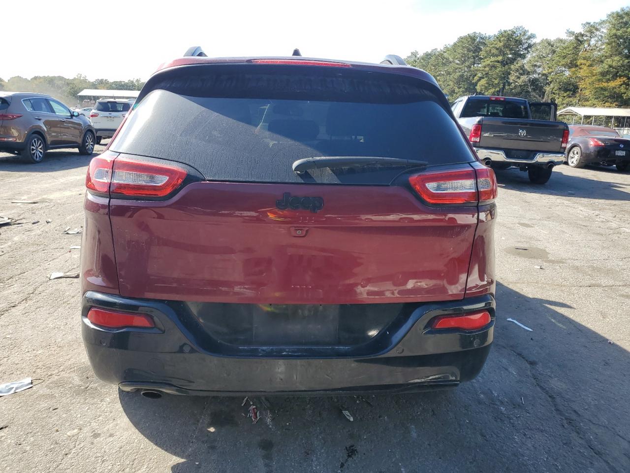2018 Jeep Cherokee Latitude VIN: 1C4PJLCB0JD604426 Lot: 89843135