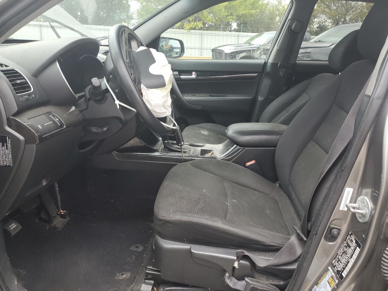 2015 Kia Sorento Lx VIN: 5XYKT3A6XFG557120 Lot: 81794555