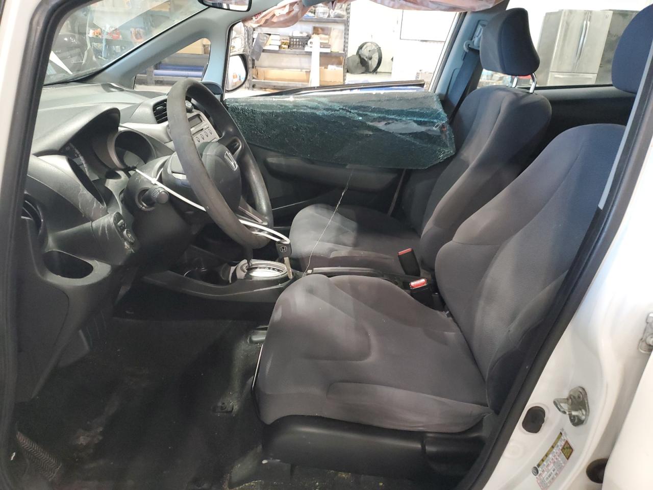 2010 Honda Fit VIN: JHMGE8H24AC022991 Lot: 90573465