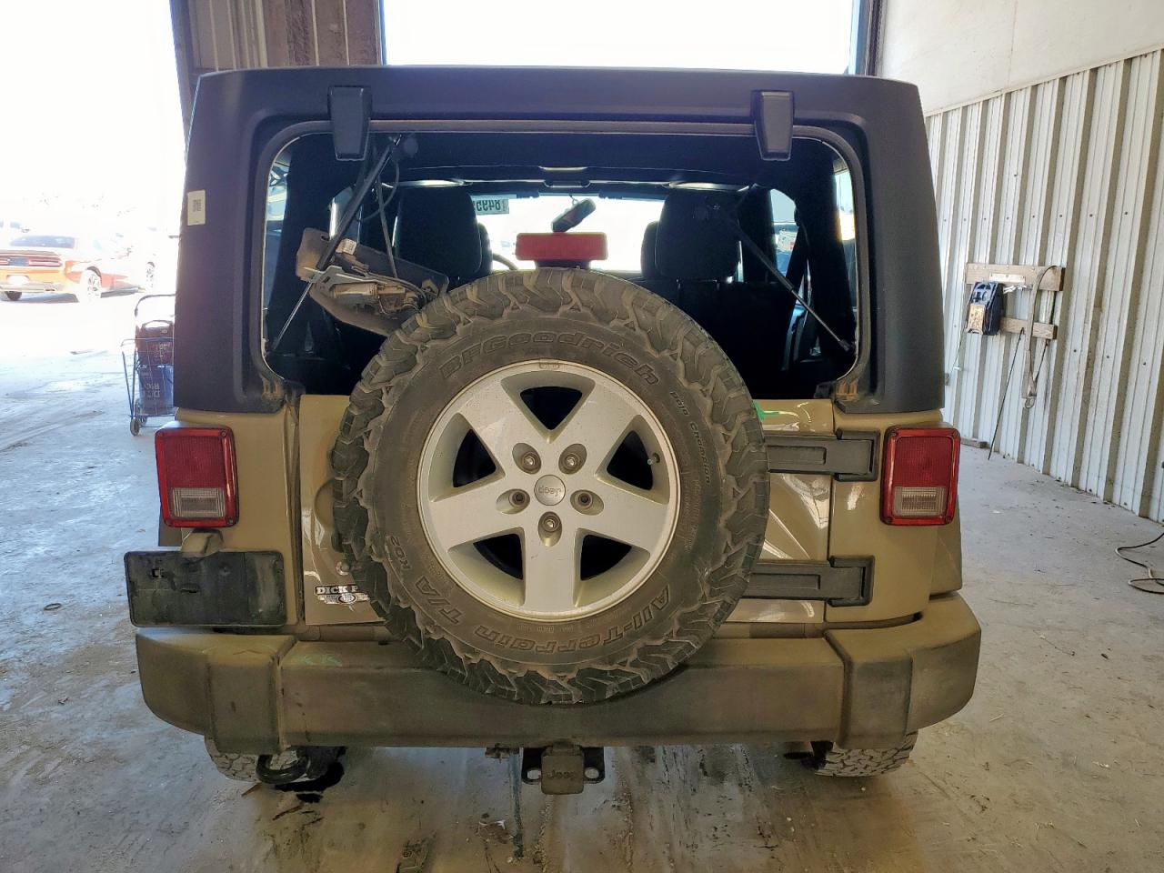 2017 Jeep Wrangler Unlimited Sport VIN: 1C4BJWDG6HL747614 Lot: 84955805