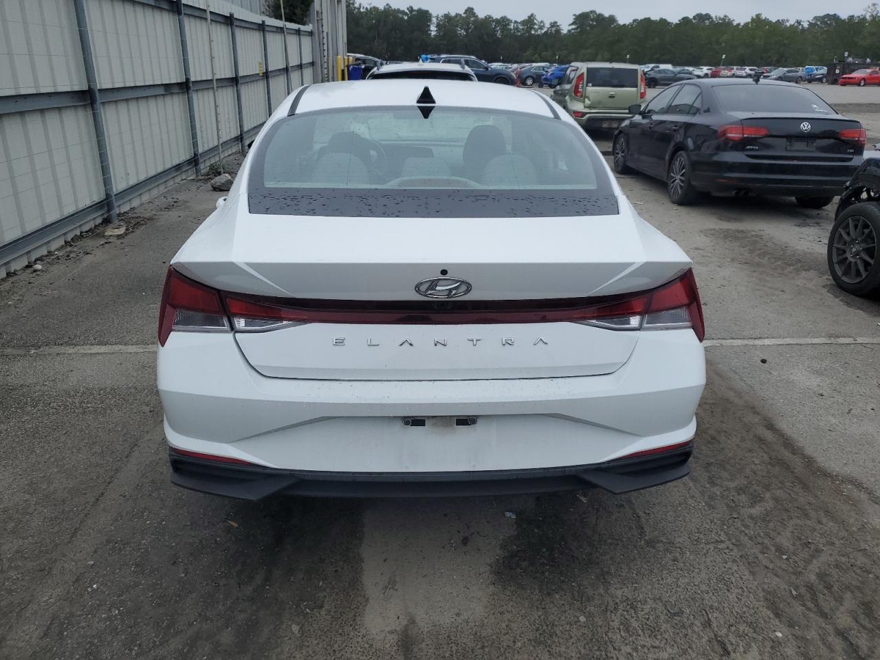 2022 Hyundai Elantra Sel VIN: 5NPLS4AG2NH061094 Lot: 85208835