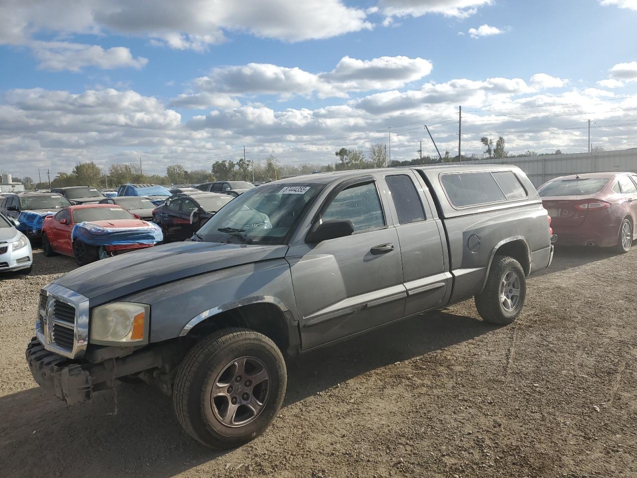 2005 Dodge Dakota Slt