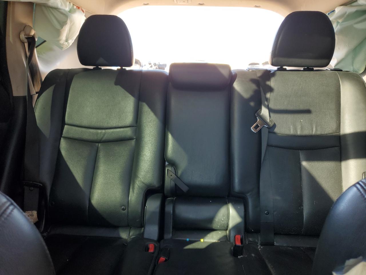 2015 Nissan Rogue S VIN: 5N1AT2MV9FC764395 Lot: 82327345