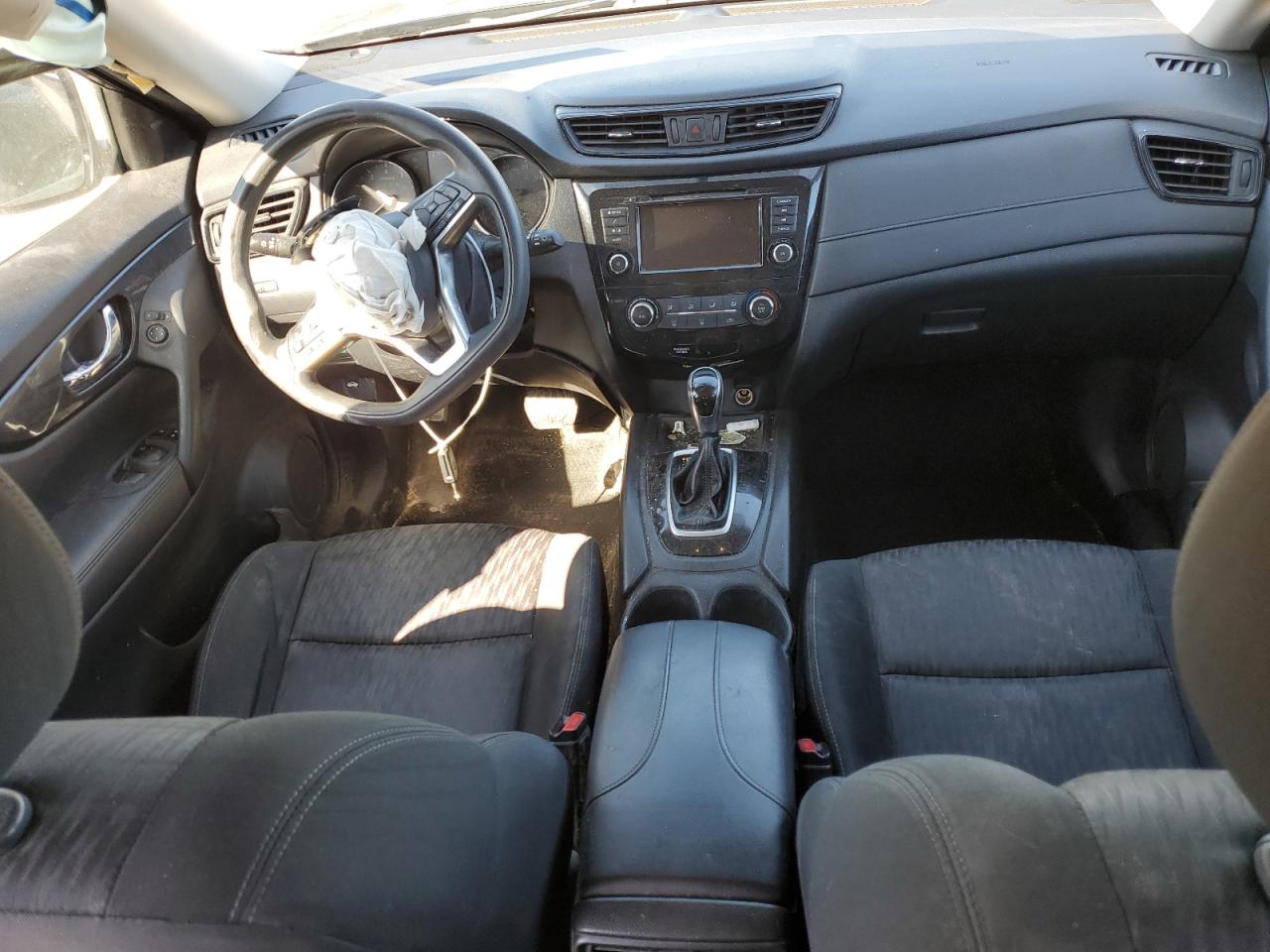 2018 Nissan Rogue S VIN: KNMAT2MV9JP552831 Lot: 86057545