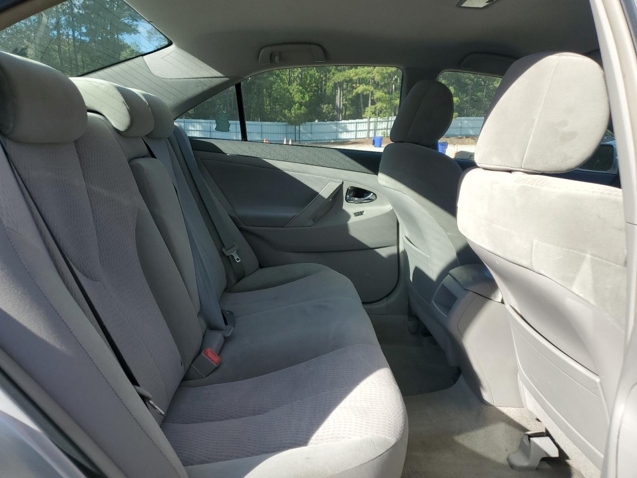 2010 Toyota Camry Base VIN: 4T1BF3EK4AU052837 Lot: 85325885