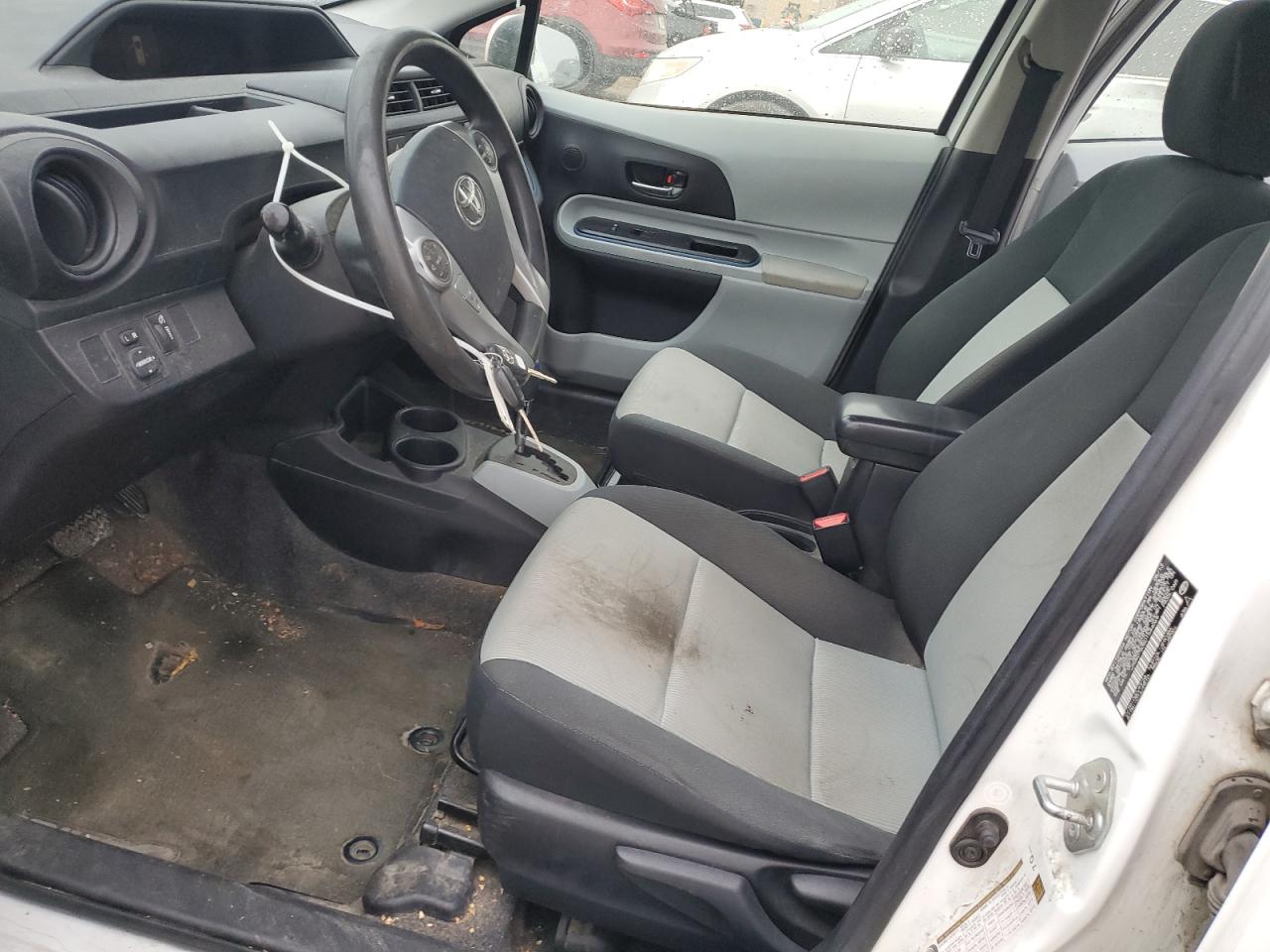 2013 Toyota Prius C VIN: JTDKDTB36D1544069 Lot: 90122875