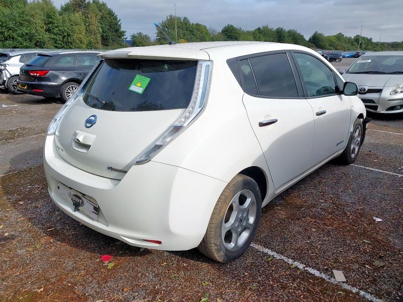 2014 NISSAN LEAF ACENTA 