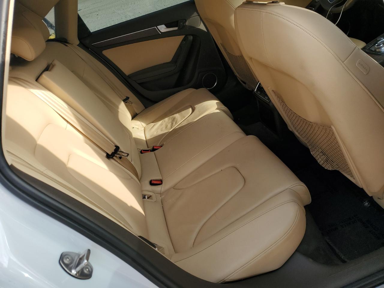 2015 Audi A4 Premium Plus VIN: WAUFFAFL3FN028514 Lot: 89520735