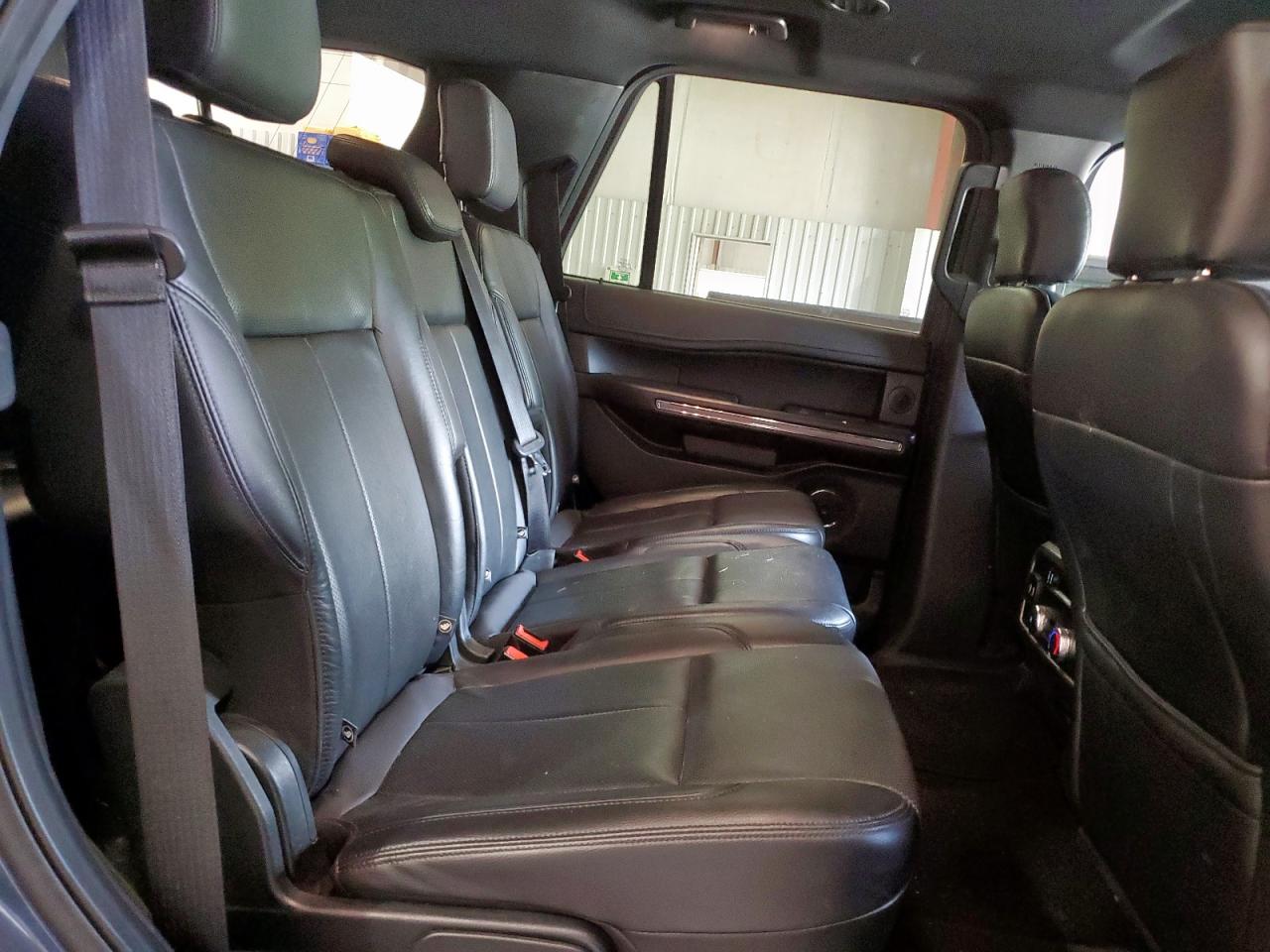 2018 Ford Expedition Xlt VIN: 1FMJU1HT1JEA28208 Lot: 85783075