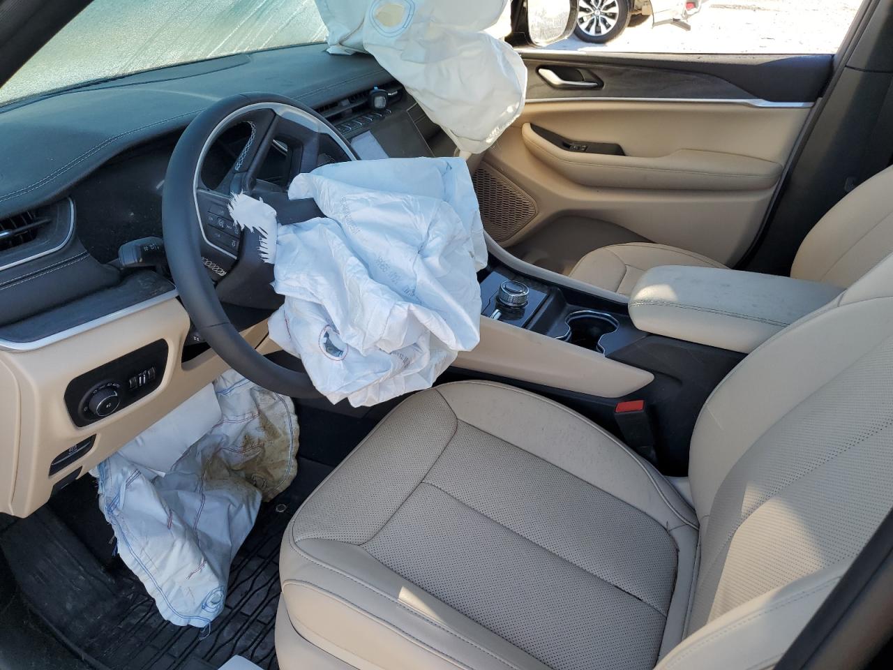 2024 Jeep Grand Cherokee Limited VIN: 1C4RJHBGXRC179656 Lot: 82448445